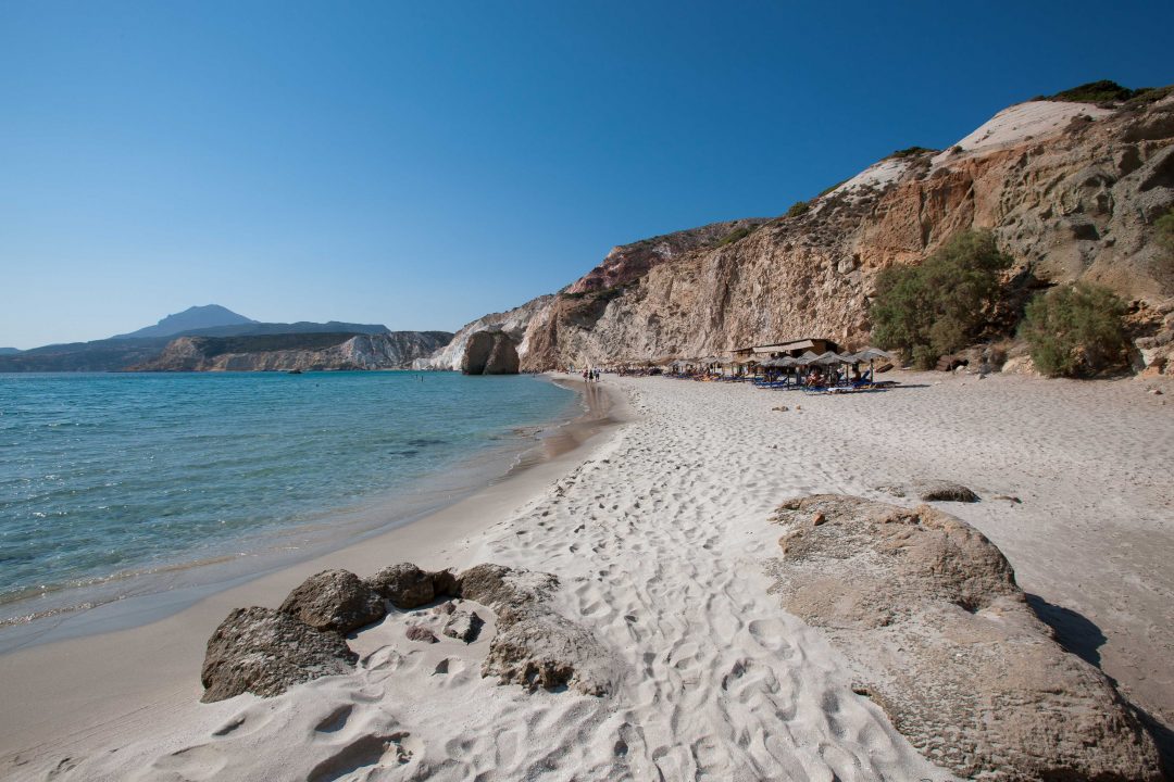Milos, le spiagge più belle dell’Egeo