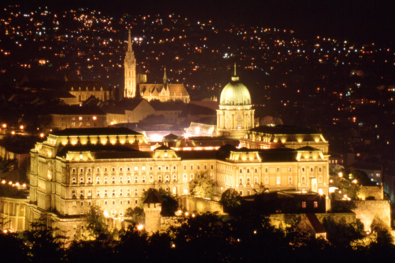 Budapest: un tour contro la crisi