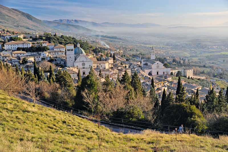 Ad Assisi nel bosco riaperto dal Fai, sulle tracce di San Francesco
