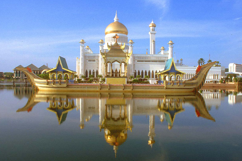 Brunei: invito a Palazzo