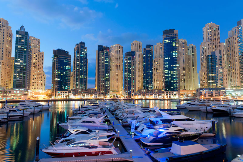 Sorprendente Dubai: un’estate di mare, shopping (con i saldi) e relax