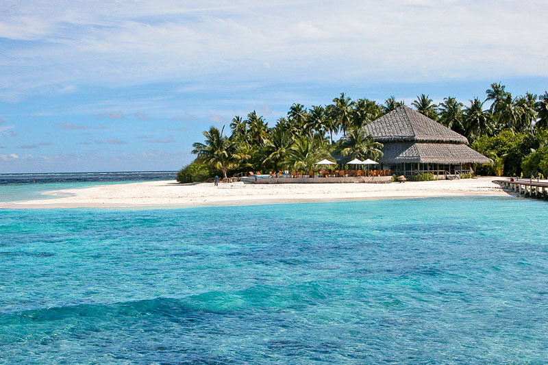 Maldive, tornano i colori