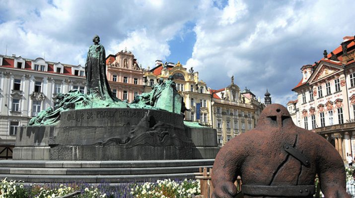 Foto Praga in noir: luoghi leggendari e atmosfere da brivido