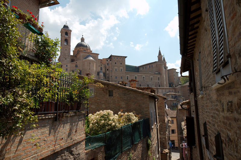 Urbino, la città ducale di Raffaello