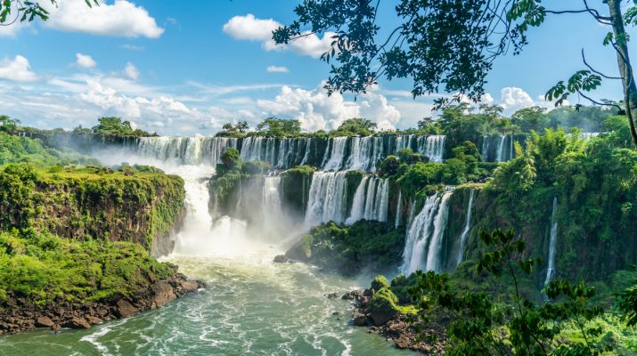 Foto Le cascate più belle del mondo. A partire dall’Italia