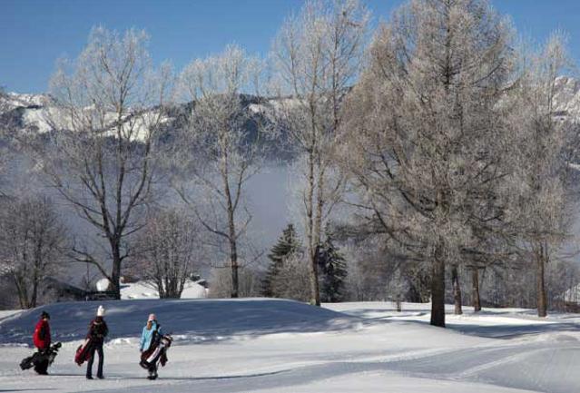 Golf sulla neve: il boom del green in bianco. Ecco quando e dove