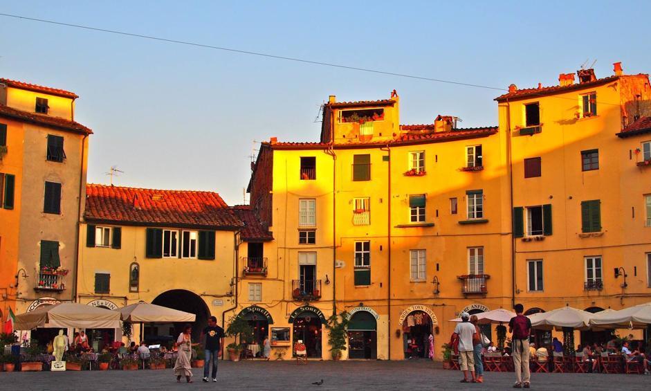 Lucca: 500 anni tra queste mura