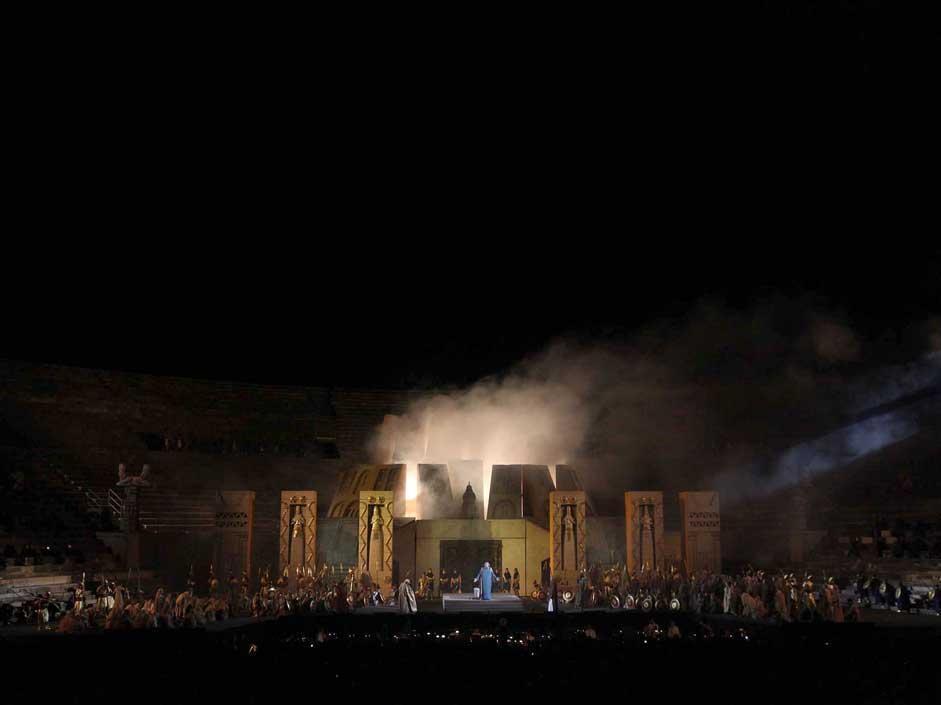 Nabucco all’Arena di Verona: LE FOTO