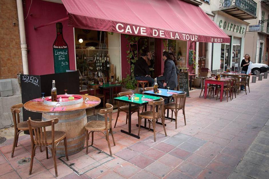 Nizza: colazione all’aperto e mercatini