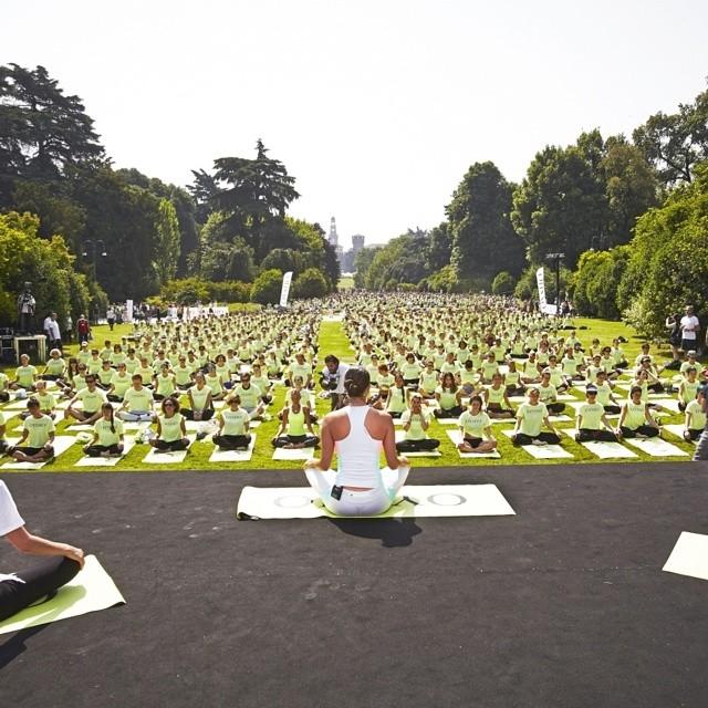 Estate Yoga:  10 idee per praticare in vacanza