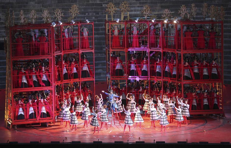 Foto Roméo et Juliette di Charles Gounod  all'Arena di Verona