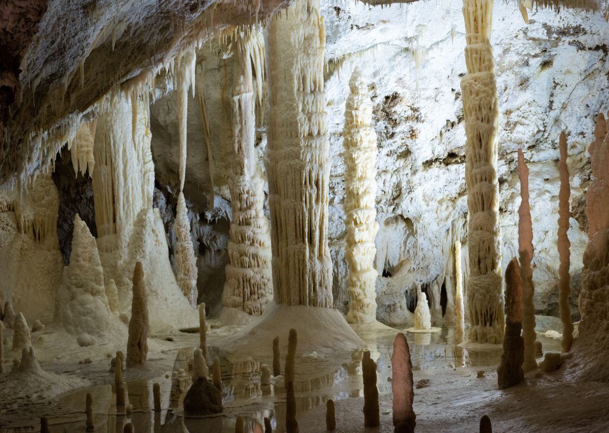 Grotte Frasassi Grotte di Frasassi grotte carsiche Ancona Marche cosa fare e cosa vedere
