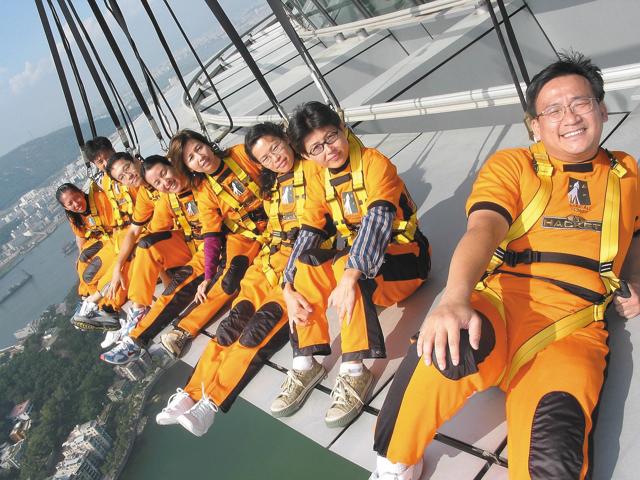 I 10 skywalk più adrenalinici del mondo