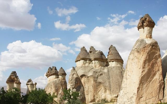 Foto Bellezze di pietra: i 15 paesaggi rocciosi più incredibili