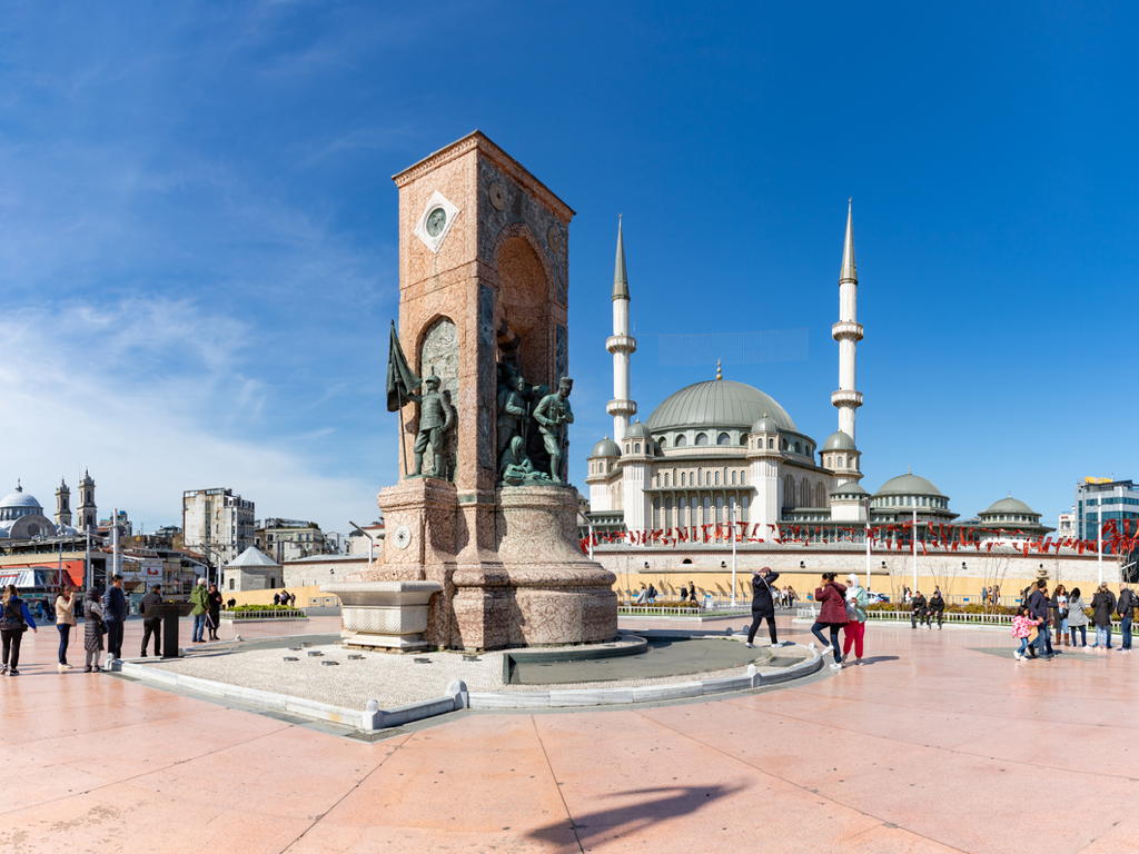 Piazza Taksim Istanbul
