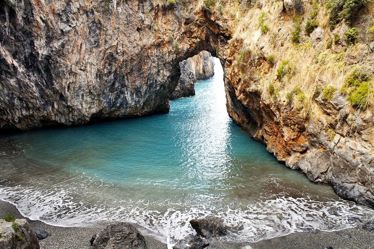 spiaggia Arcomagno Calabria