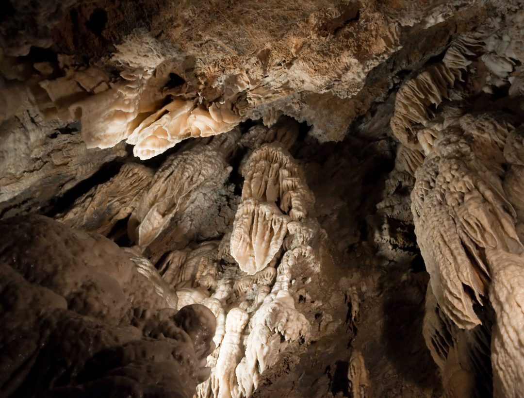 Le 24 grotte più belle del mondo: viaggio alla scoperta dei tesori sotterranei