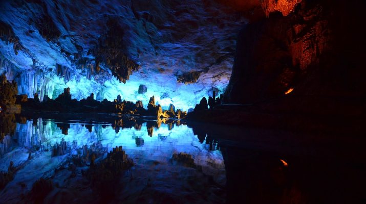 Foto Le 24 grotte più belle del mondo: viaggio alla scoperta dei tesori sotterranei