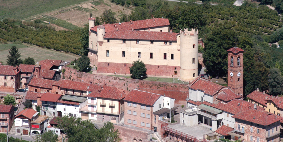 Castello di Cortanze (Asti) 