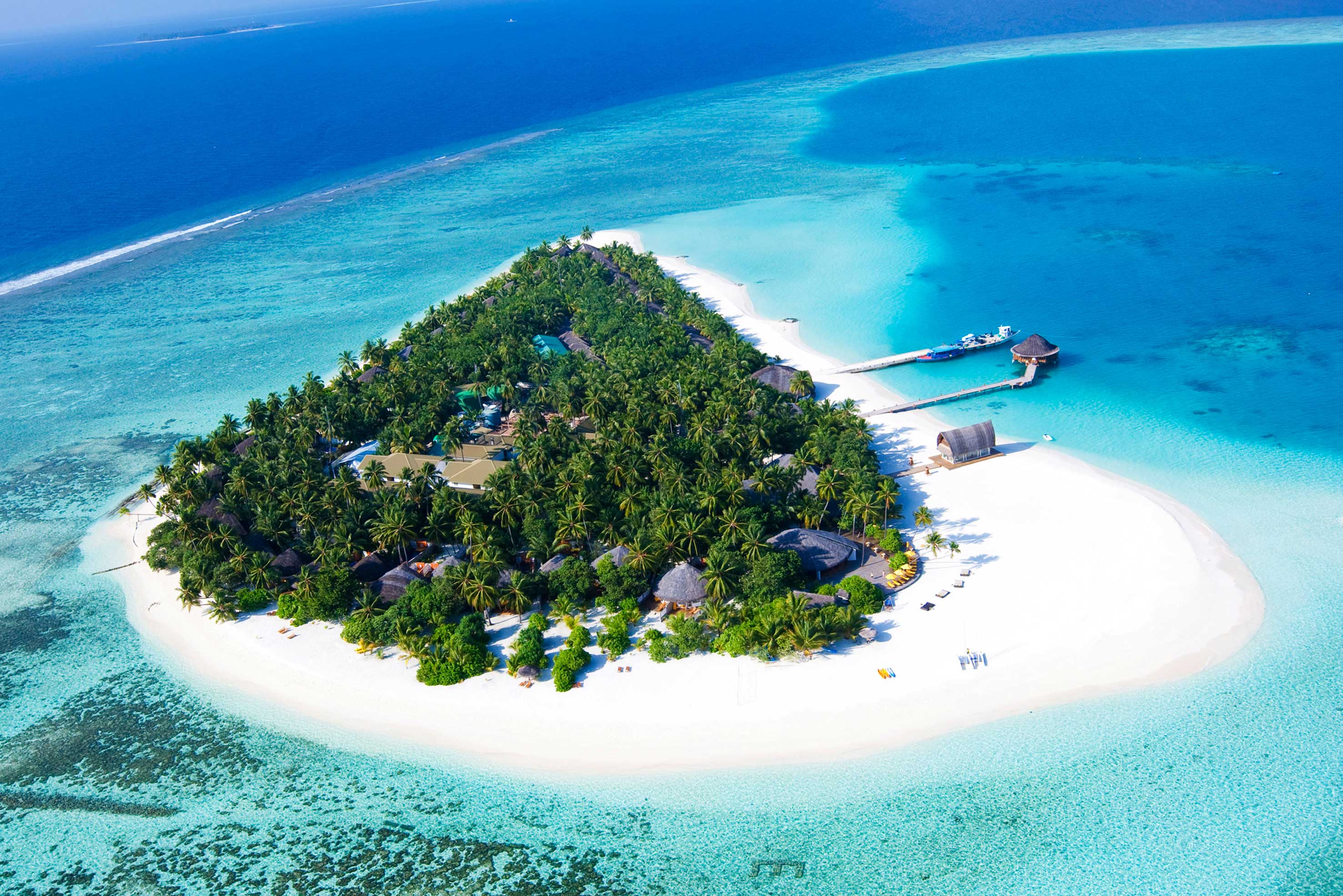 Островок. Северный Мале Атолл Мальдивы. Атолл Лааму Мальдивские острова. Атолл Адду Мальдивы. Остров Ган Мальдивы Лааму Атолл.