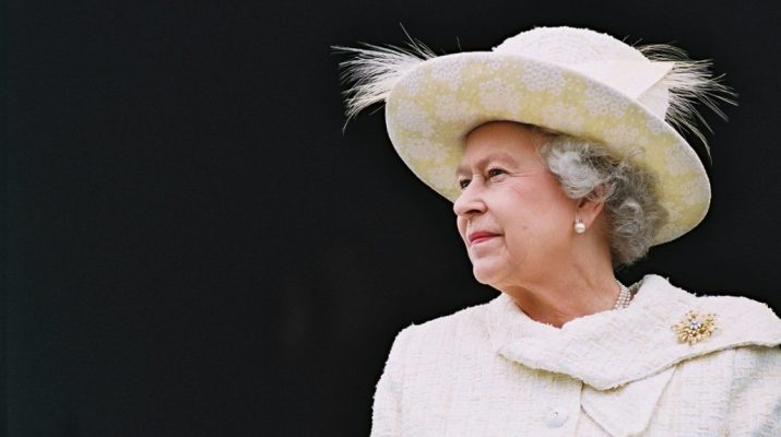 Foto I 90 anni di The Queen: gli eventi (e i gadget) da non perdere
