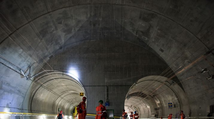 Foto Viaggio nel nuovo tunnel del Gottardo