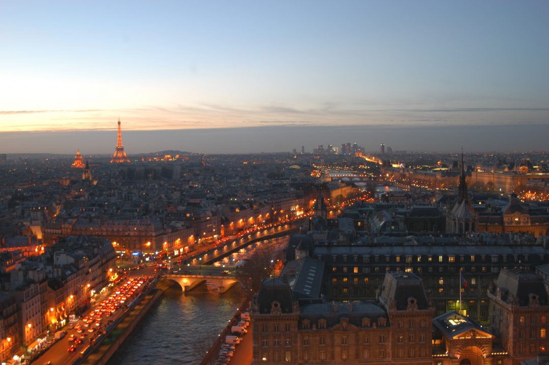A Parigi, tour dei musei del profumo