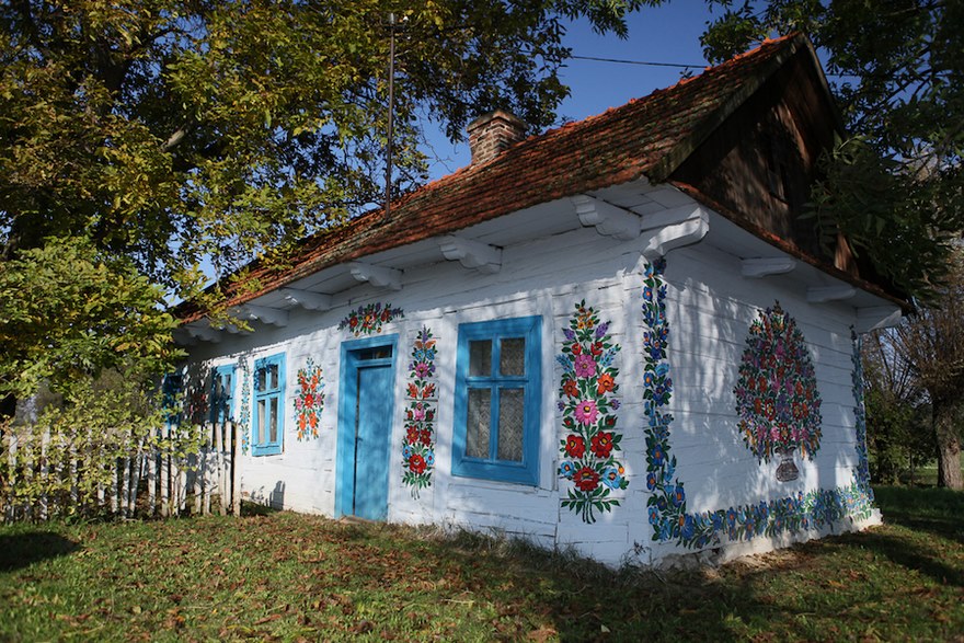 Zalipie, il villaggio delle case dipinte