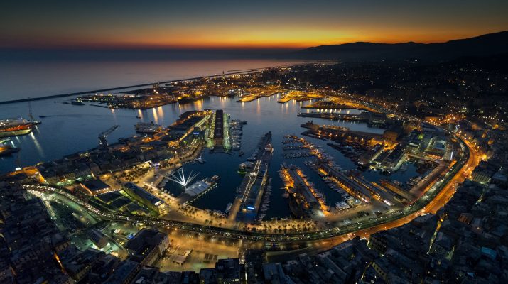 Foto Genova, tra parchi, Lanterna e Porto Antico
