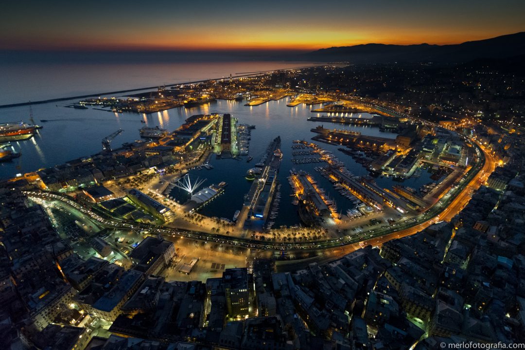 Genova, tra parchi, Lanterna e Porto Antico