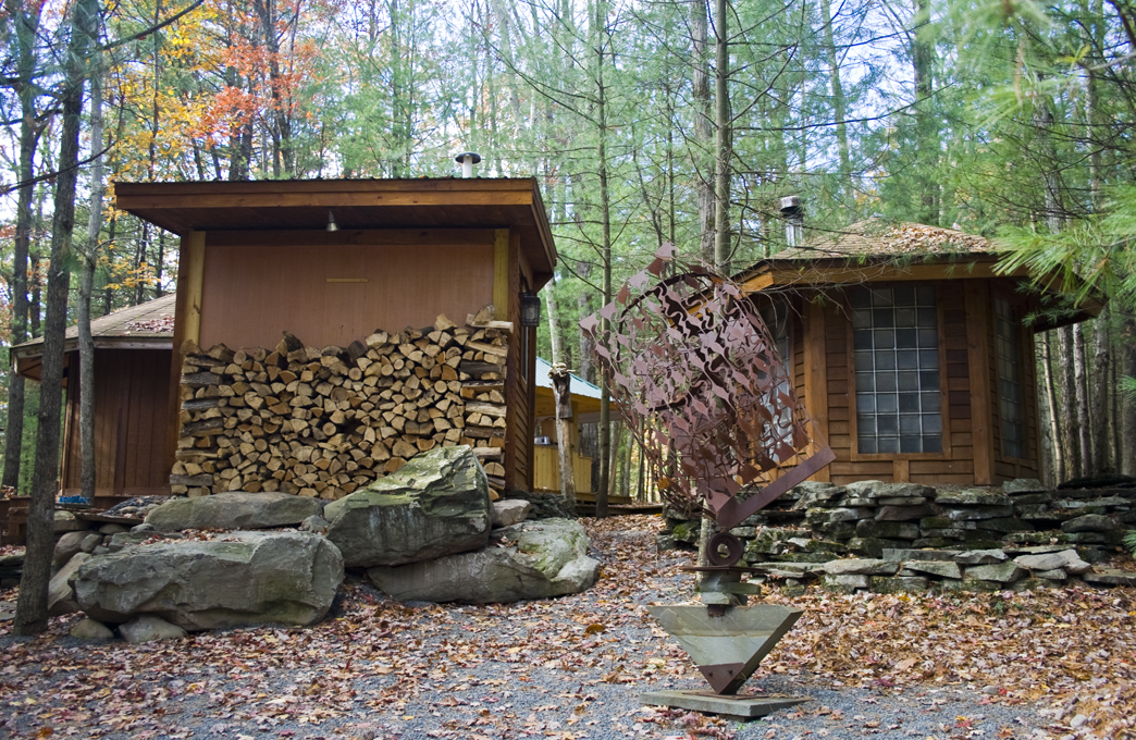 Art Cabin in the Woods, Stati Uniti