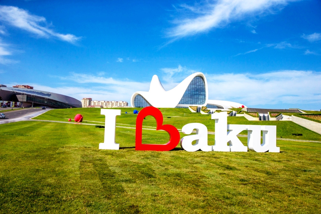 Baku, crocevia tra Europa ed Asia