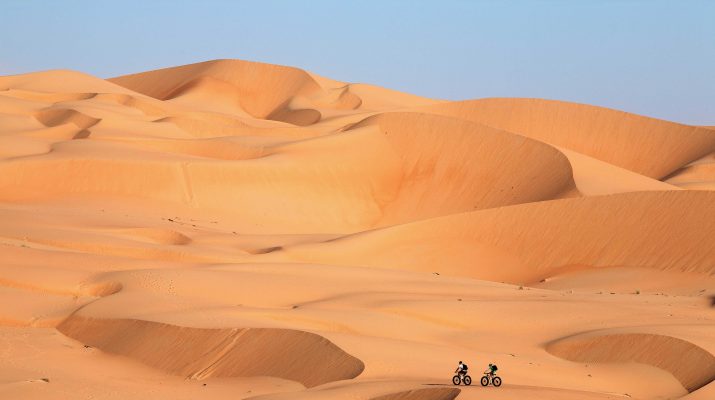 Foto Pedalando verso Abu Dhabi