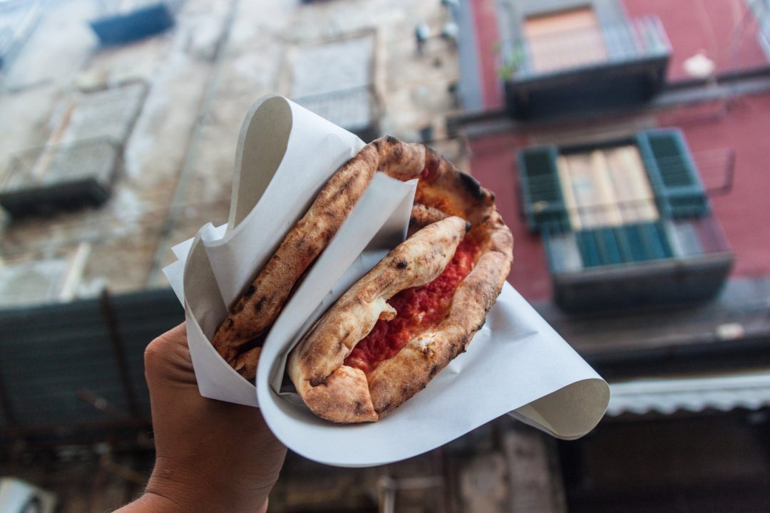 Street food italiano: i 40 migliori cibi da asporto da gustare all’aperto