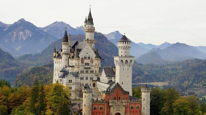 Foto Romantische Strasse: il fascino inatteso di borghi e castelli della Germania