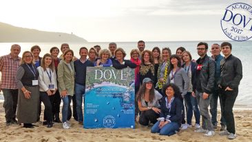 Foto di gruppo della prima edizione di Dove Academy all'isola d'Elba, nel maggio 2017