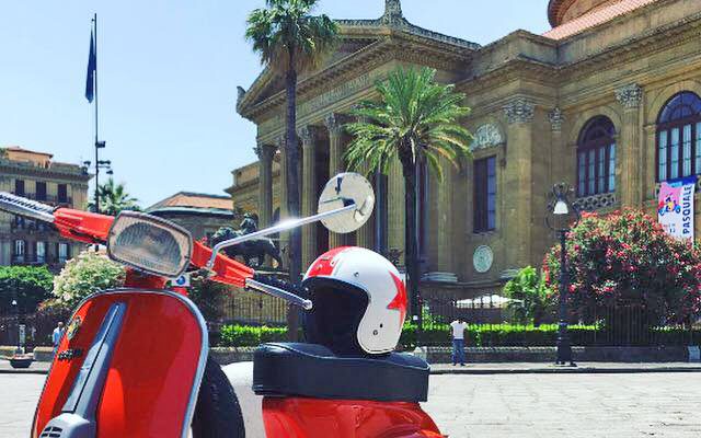 Foto L’Italia in Vespa: i divertenti tour sulle mitiche due ruote