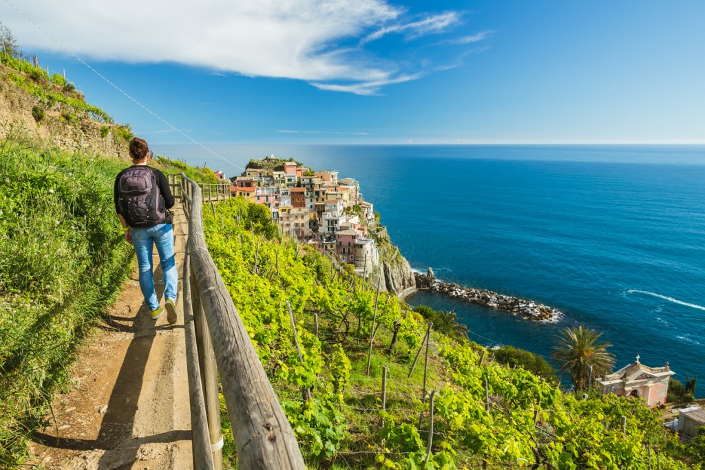 Il sentiero che attraversa le Cinque Terre in Liguria (iStock)