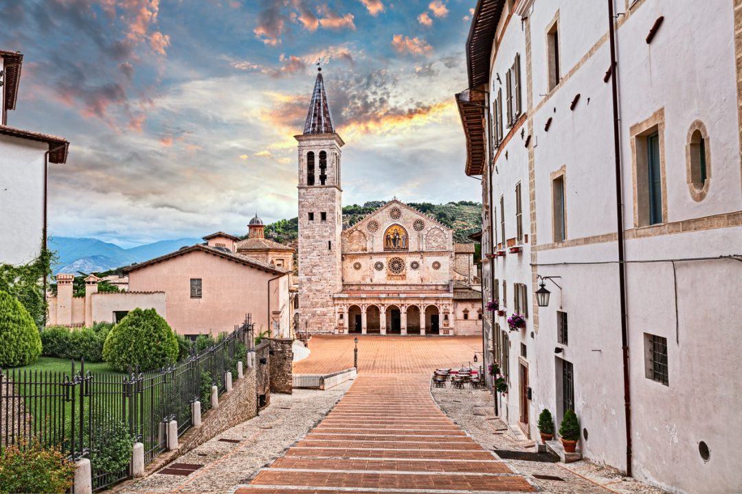 Primavera in Umbria: da Spello ad Assisi