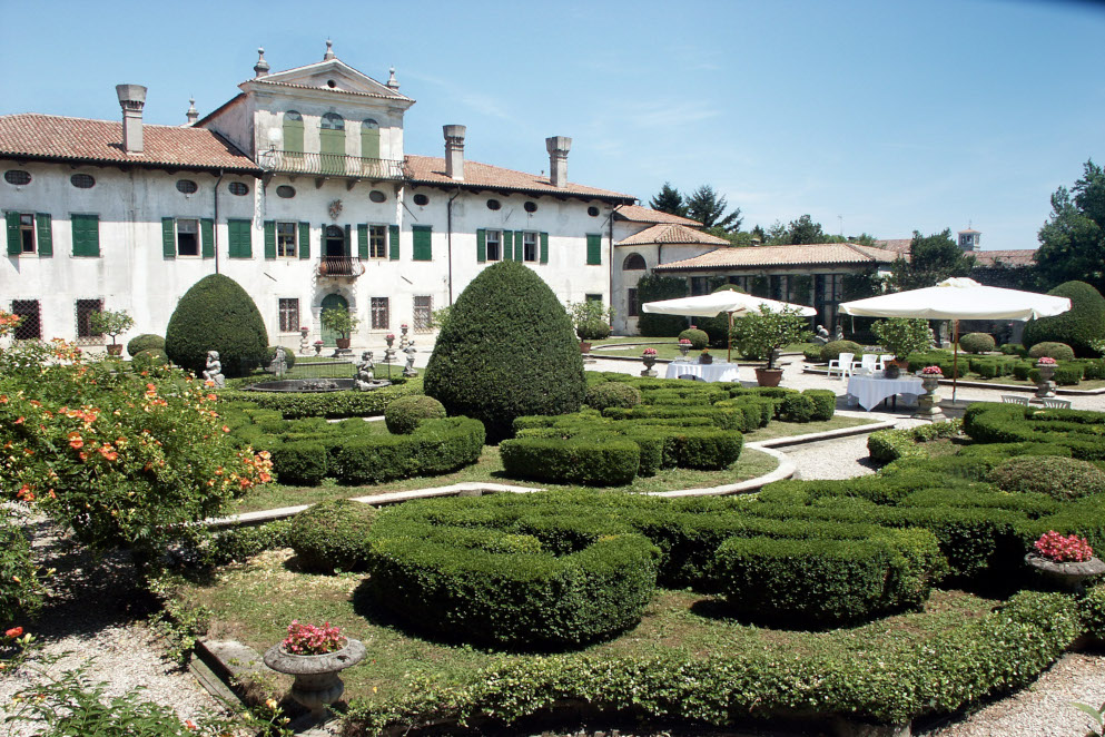 Villa dei Claricini Dornpacher, Friuli Venezia Giulia