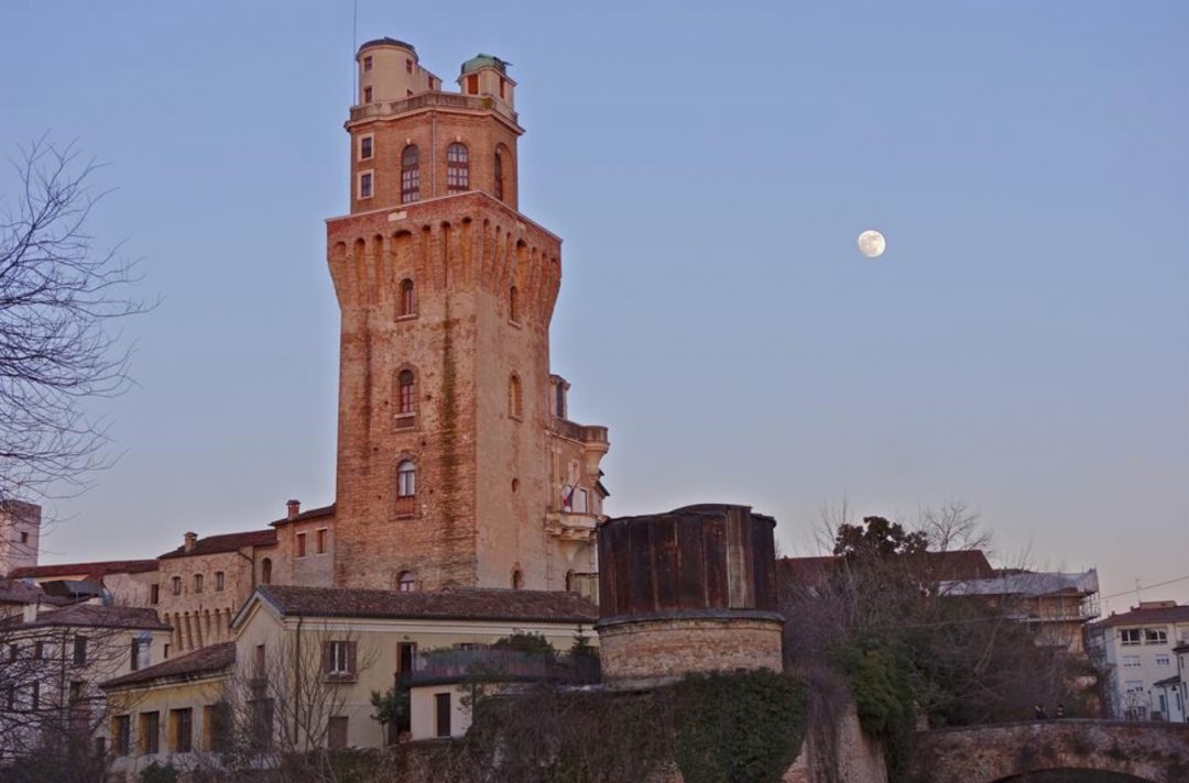 200 gradini verso la Luna (La Specola di Padova)