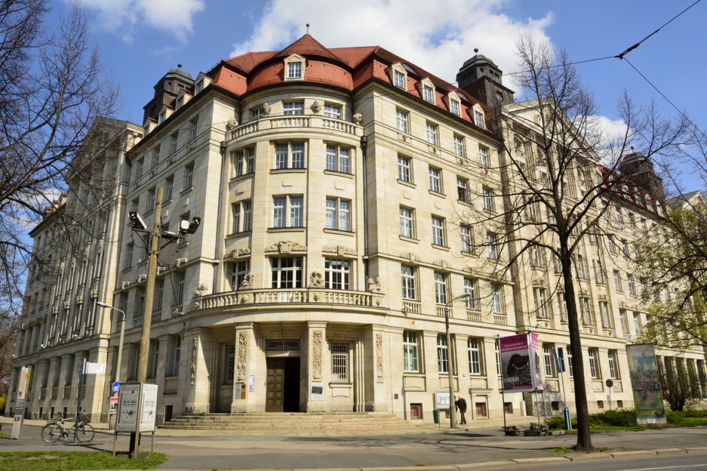Cosa vedere a Lipsia: lo storico palazzo Runde Ecke.