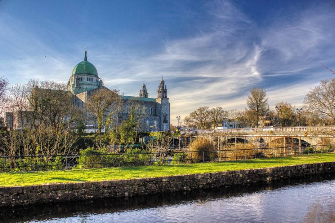 Scoprire Galway, la città giovane d’Irlanda