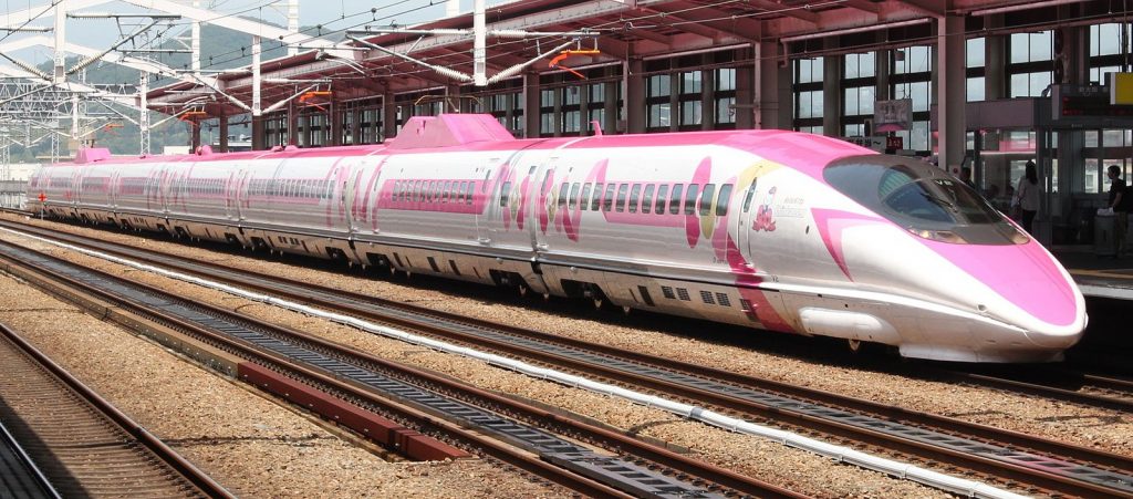 treno Hello Kitty Shinkansen