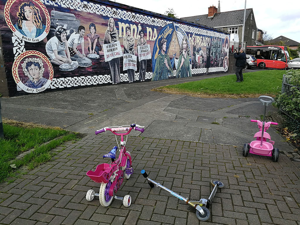 Bogside murals