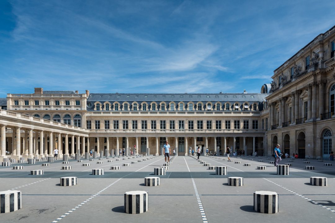 La corte del Palais Royal