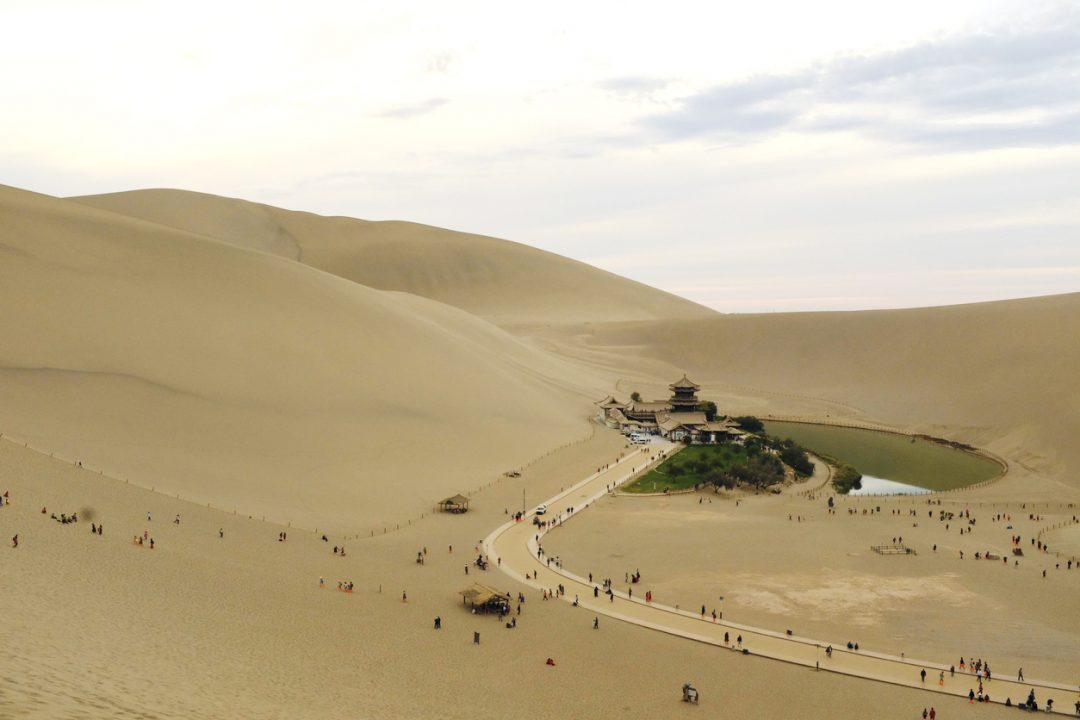 Cina, Gansu: un lago a mezzaluna 