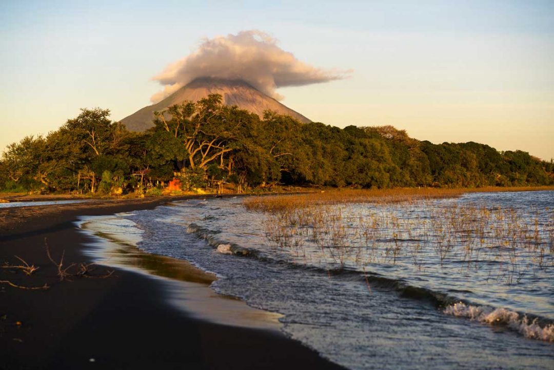 Nicaragua: viaggio tra vulcani, città coloniali e parchi naturali