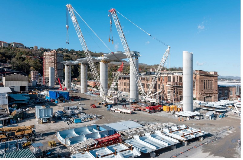Genova, le immagini del nuovo ponte