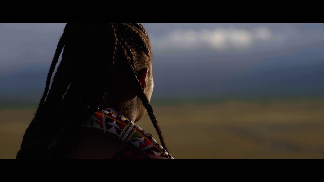 “Qualcosa si è rotto”: il corto di Amref dedicato all’acqua e alle donne dell’Africa